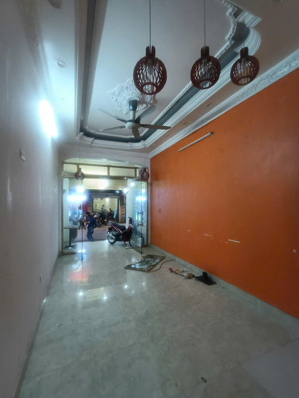 Cho thuê nhà Mặt Phố KD Spa, Salon, VP Khương Trung, 4 tầng, 60m2, 5 ngủ, 4 WC, 25tr/tháng - Ảnh chính